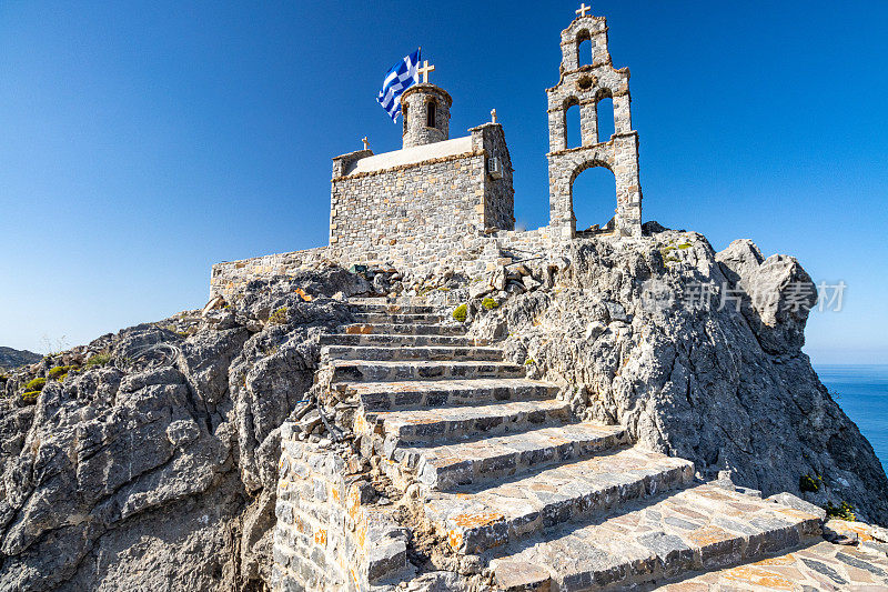 希腊克里特岛Rethymno地区Damnoni海滩附近的Agios Paisios教堂